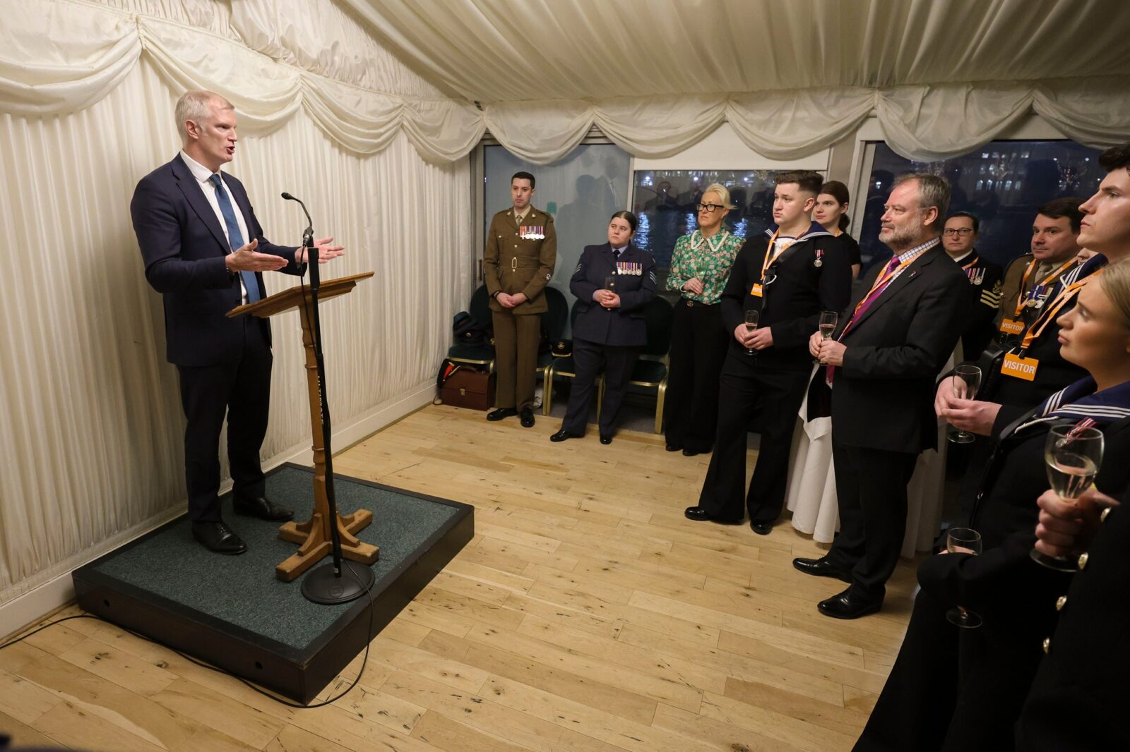 Al speaking